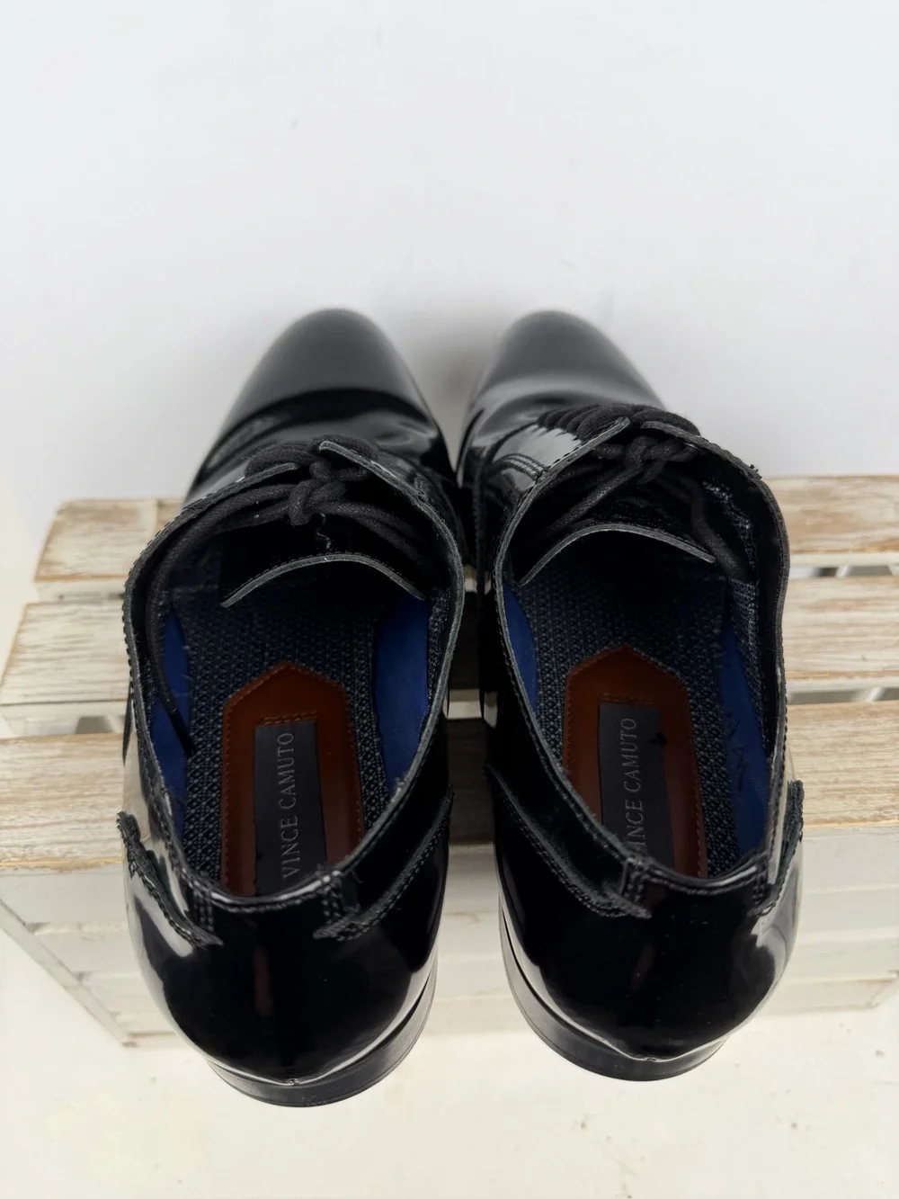 Vince Camuto patent leather oxford dress shoes polished mirror finish size 10M